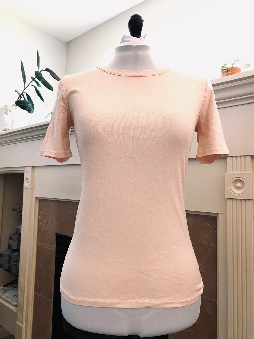 EUC J. Crew Perfect Tee in Light Peach